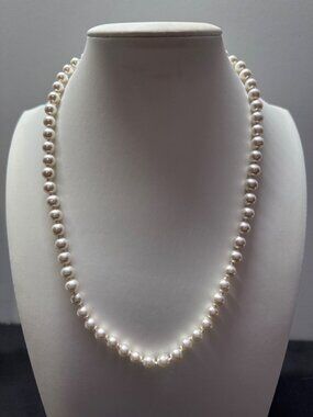 Vintage Pearl Necklace Ornate Silver Clasp 18-Inch Length Elegant Jewelry For Wo